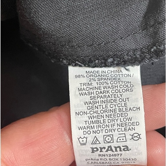 prAna Canyon Cord Skirt in Washed Black sz. 4 - Picture 8 of 8